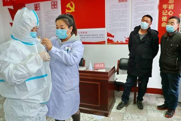 筑牢防控屏障 秦皇島醫(yī)護(hù)人員防護(hù)用品使用規(guī)范與知識普及